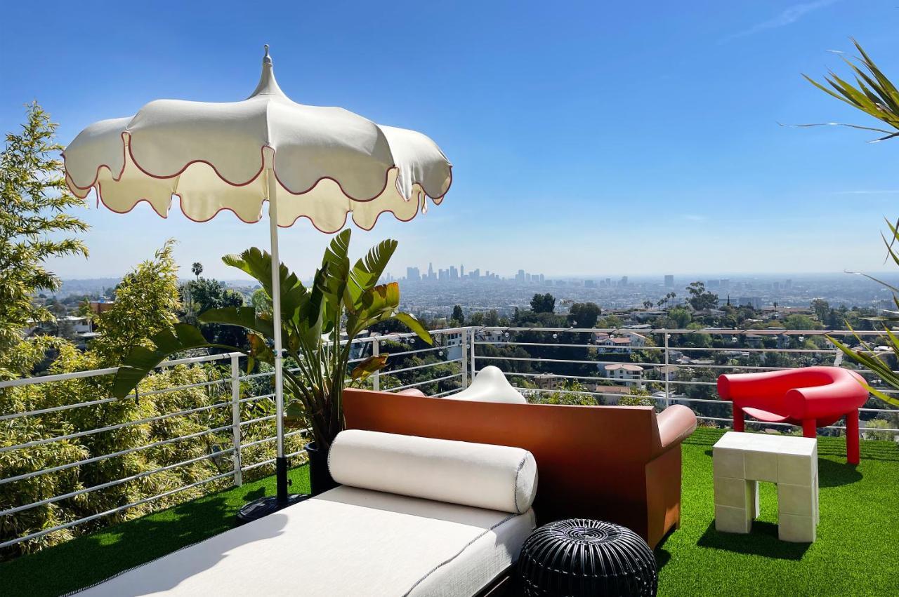 Отель Hollywood Hills 1940S Mansion Лос-Анджелес Экстерьер фото